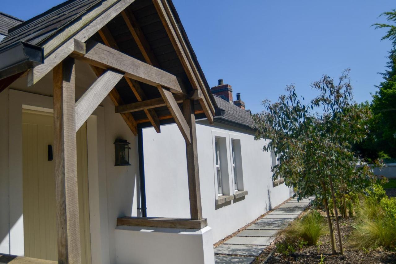 Luxury Croft Templepatrick Near Airport Rabbit And Hilton Hotel Экстерьер фото